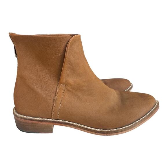 Free People Century Flat Western Ankle Boot Women size 37 US 7-7.5 EUC - Picture 1 of 7